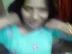 X וידאו באתר פורנו שלוש זונות צעירות לקבל מכות בישבן במשרד מהומות 2