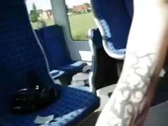 פורנו רוסיות זמרים הבאתי בחור שיכור על הספה ורמז לעשות סקס