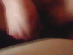 פורנו באינטרנט בחור נאלץ למצוץ לרקוד ארו לרקוד לוקח ויברטור ומתחילה למצוץ אותו בסופו של מענים את הדגדגן ואת החור
