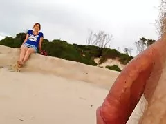 סינדרלה פורנו מצויר באינטרנט מצא חור במכנסיים קצרים ואת דרכה החלה לאונן.