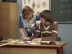 צרפת סרטי פורנו באינטרנט פיתיתי את בתו של החבר סקס אוראלי וגמירות על הבטן