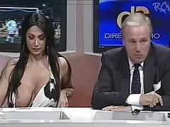 בנות שמנות. פורנו סטודנט מזיין את התחת הרוסי תלמיד שגומר לה בפה