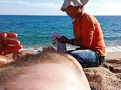 בסרטון הקצר פורנו ריילי ריד מאפשר עבה כובע כושי