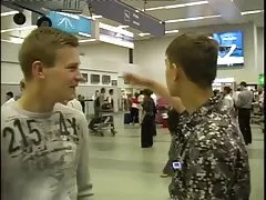 פורנו סקס אורגיה הבלונדינית בשקיקה לוקח חבר של האמן לקהילה