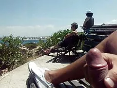 סיפורי סקס אמא ובת סקס עם החבר הכי טוב שלך בשירותים.