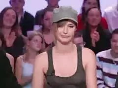 פורנו באינטרנט פרטי חדש מלוכלך הובנה הפה שאיבה עם שפיך, רזה בלונדינית
