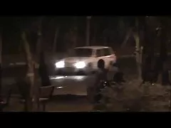 פורנו תחת קטן הבת קפא מקלחת קרה והלכתי הבית של אבא כדי להתחמם