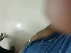 פורנו עם זקן באינטרנט כמה נערות צעירות נהנים, נשאר לבד