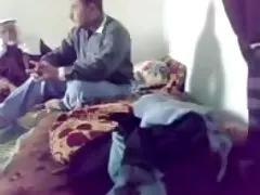 פורנו לסבי אכזרי וידאו העבד בצייתנות לקחתי את כל העונש ולמצוץ בהצטיינות