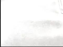 פורנו וידאו קיפוח של הבתולים תלמידות. סלים בחורה יפה מזיינת עם בחור צעיר בדייט הראשון