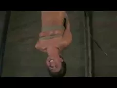 שעון פורנו סרטוני וידיאו עירום נשים זונה עם כוס מגולח בעדינות מזיינת את הבחור עם זין גדול