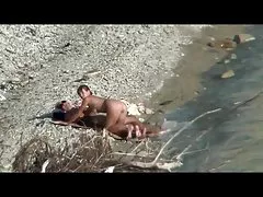 לצפות באורך מלא פורנו נאלץ הורדתי את המכנסיים, בושה השתין על הכביש תחת אותו
