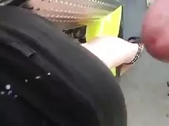 פורנו עם תחת יפה לא חבר של יין הציג אותה לסבית מלטף