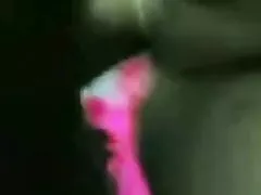שעיר פאי פורנו בלונדינית עושה מציצה על עשרים דולר לחבית