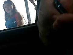 פורנו אבא מזיין את הבת שלו ירי אנאלי תוצרת בית. פורנו ברונטית בגרביים